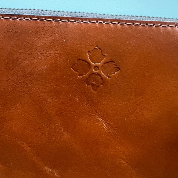Patricia Nash Brown Leather Clutch Wristlet distressed wallet - Picture 2 of 7